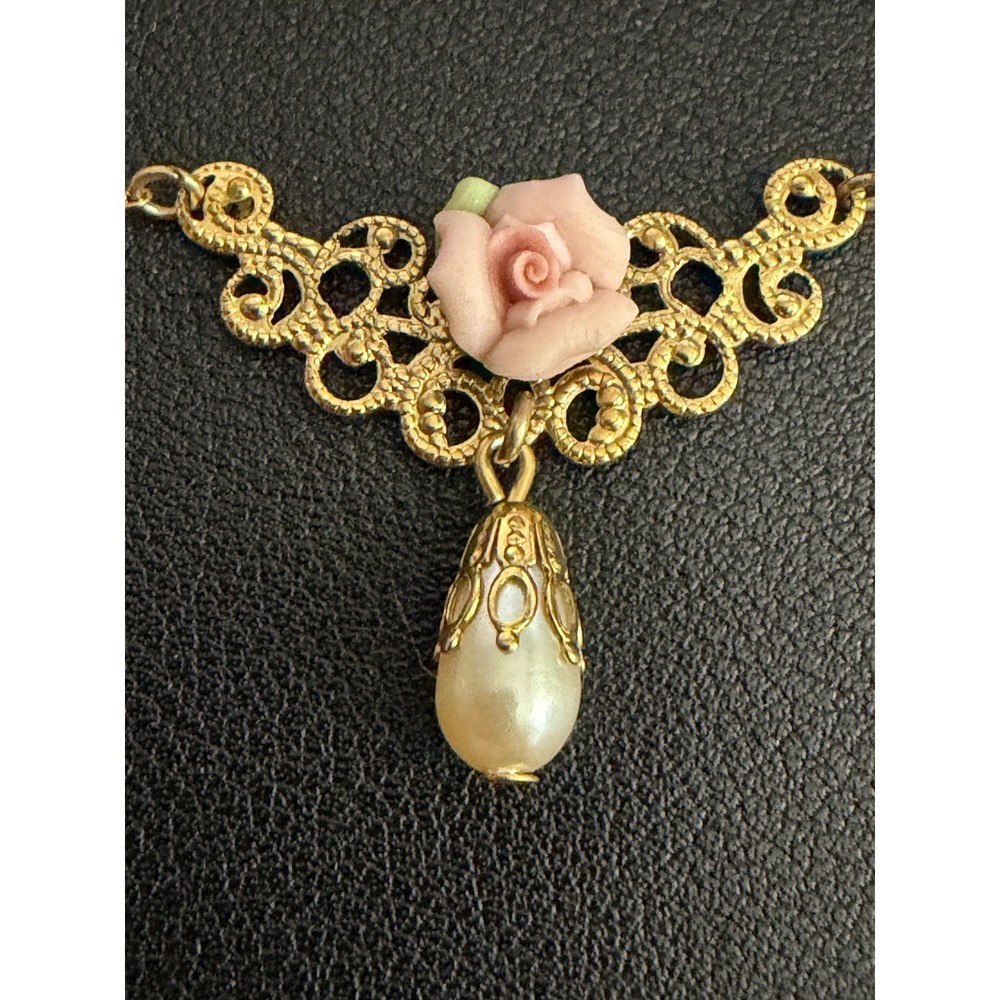 1928 Victorian Revival Necklace Floral Gold Tone Pink